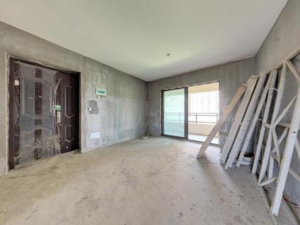 北京中建宜昌之星C区3室2厅125.71平低楼层/共33层