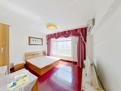 北京长城国际1室0厅43.11平低楼层/共22层