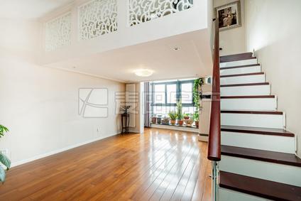 北京风林绿洲3室2厅82.96平高楼层/共10层