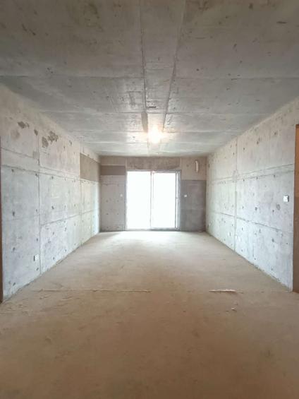 北京宏帆广场3室2厅131.85平中楼层/共32层