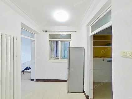 北京光华巷1室1厅40.94平中楼层/共7层