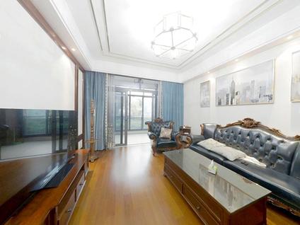 株洲晋合湘水湾(四期)4室2厅179平低楼层/共18层