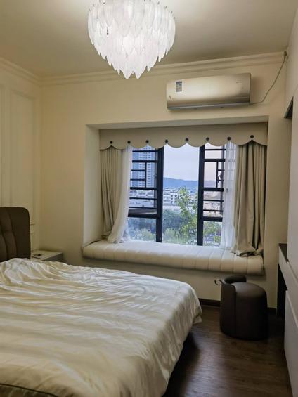 梧州碧桂园西江府4室2厅142平低楼层/共27层