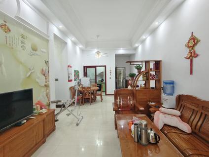 北京明珠新城3室2厅106平低楼层/共24层