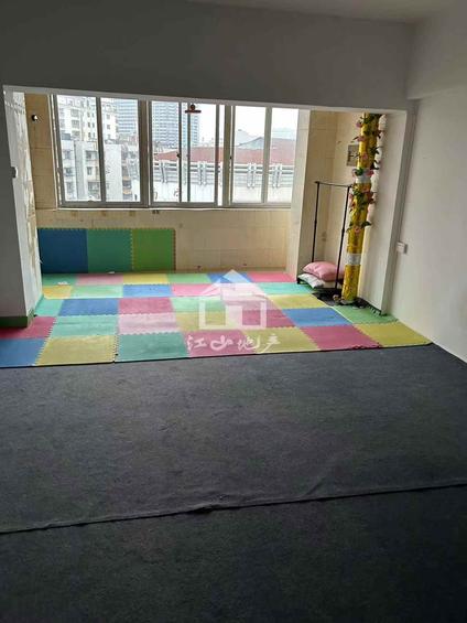 北京人民商厦1室1厅47.7平低楼层/共28层