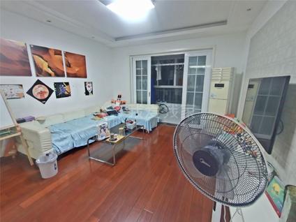 南京托乐嘉街区3室2厅110.31平低楼层/共10层