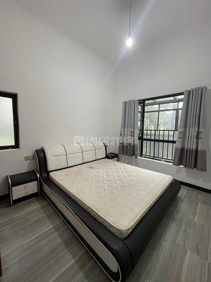 北京美的城3室2厅82.5平低楼层/共34层