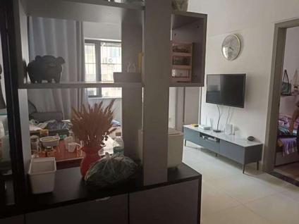 海口澳华大厦2室1厅53.8平中楼层/共18层