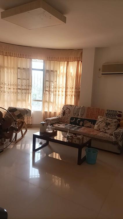 北京金碧花园3室2厅95.8平低楼层/共31层