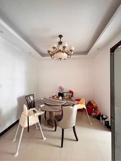 江门龙山花园3室2厅113.59平高楼层/共7层