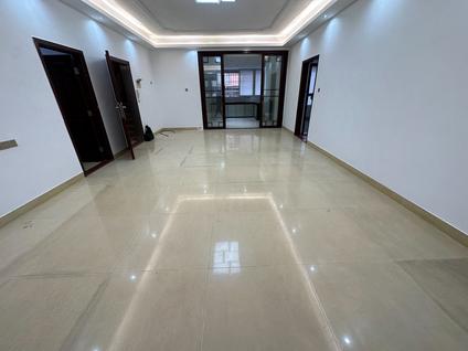 北京中心南路3室2厅125平中楼层/共7层