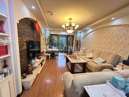 北京保利未来城市3室2厅121.78平中楼层/共8层