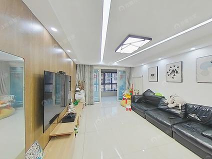 北京绿地华尔道名邸3室2厅138.77平中楼层/共12层