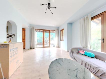 成都麓山国际圣芭芭拉4室2厅201.36平中楼层/共5层