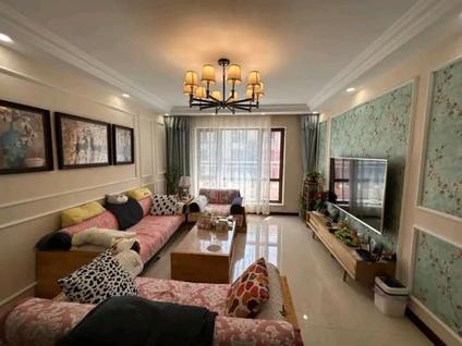 北京华润广场3室2厅96平中楼层/共18层