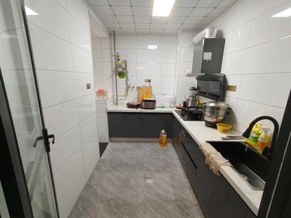 北京天和家园3室2厅125平高楼层/共26层