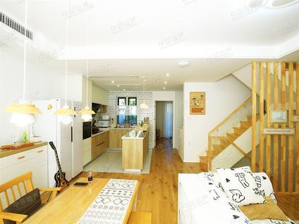 北京天籁湖畔3室2厅143.83平低楼层/共3层