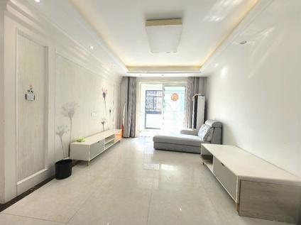 北京鑫都首府3室2厅95平低楼层/共18层