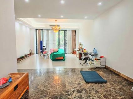 北京丰泰东海山庄5室2厅355.42平低楼层/共3层