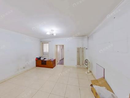 北京同仁园2室1厅64.26平低楼层/共6层