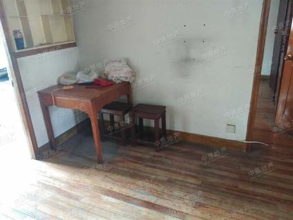上海日晖六村2室1厅69.5平高楼层/共5层