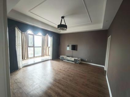 北京迪亚庄园4室2厅305平低楼层/共2层