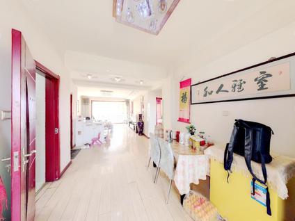 北京东方盛世3室2厅131.18平中楼层/共11层