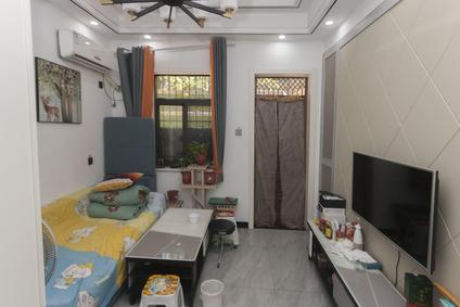 北京省纺织原材料物资公司宿舍3室1厅75.93平低楼层/共6层