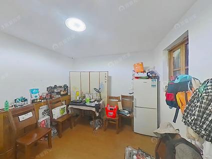 天津三合里小区2室1厅66.37平低楼层/共6层
