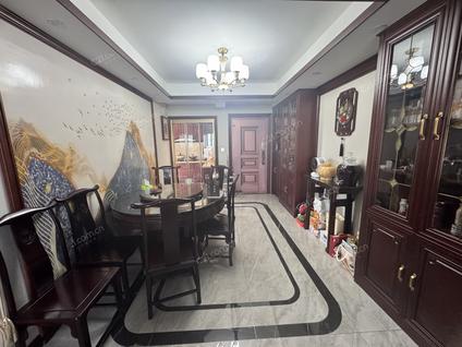 泰州夏澜苑4室2厅146.11平高楼层/共33层