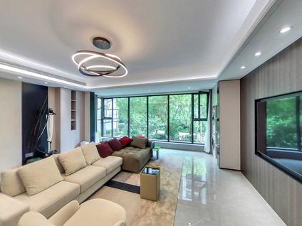 北京中海云锦3室2厅147.14平低楼层/共18层