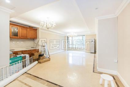 北京远洋万和城(A区)4室2厅192.06平低楼层/共18层