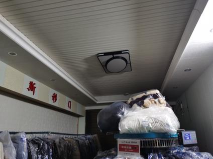 温州南内商贸城1室0厅60平低楼层/共1层