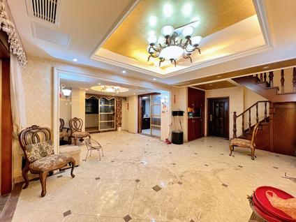 北京万科城市花园(二区)4室3厅134.45平高楼层/共11层