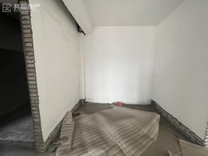 广州富庄庭4室2厅130平高楼层/共20层