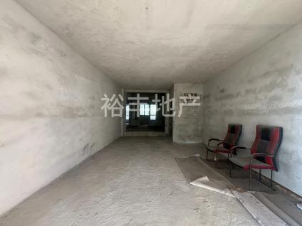 北京同德城3室2厅131.9平中楼层/共8层