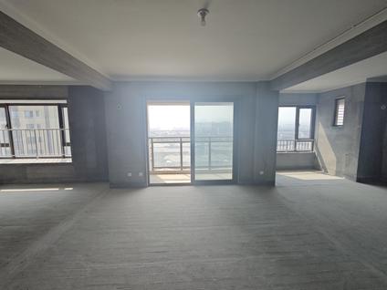 北京大家阳光里4室1厅130平高楼层/共11层