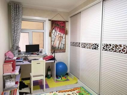 北京三榆山水文园3室2厅137.8平低楼层/共33层