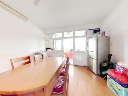 北京成山公寓3室1厅130.34平高楼层/共6层