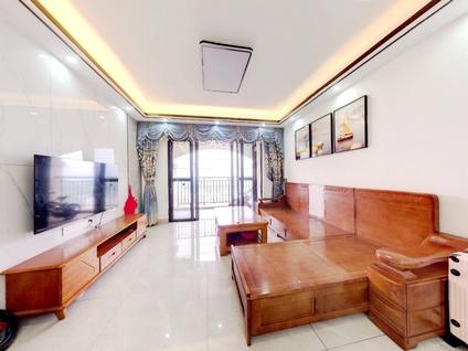 湛江恒兴棕榈公馆3室2厅99.3平高楼层/共28层