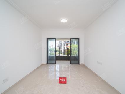 北京方圆云山诗意(新会)4室2厅106平低楼层/共33层