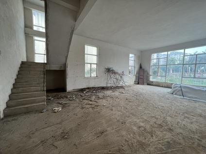 江门江海玉圭园6室3厅492平低楼层/共1层