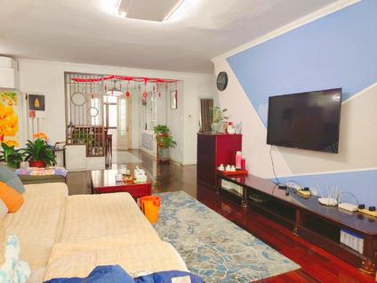 沈阳萃景丽园2室2厅135平中楼层/共6层