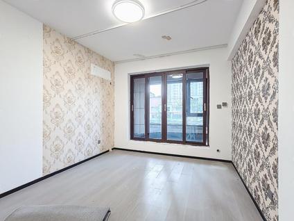 北京泊岸美墅4室1厅241.46平低楼层/共4层