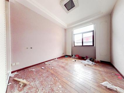 北京天齐花园4室2厅238.19平低楼层/共3层