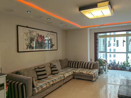 北京御河新城东区3室2厅124平低楼层/共25层