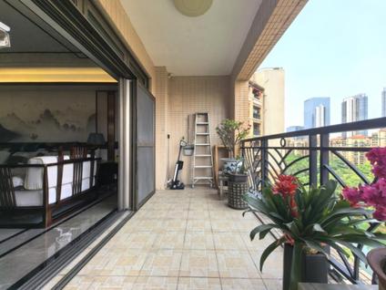 北京东骏豪苑4室2厅174.89平高楼层/共18层