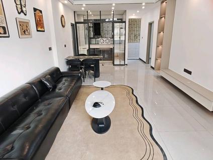 北京人民路3室2厅95平高楼层/共7层