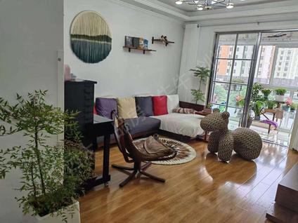 北京胜利路小区2室2厅90平低楼层/共18层