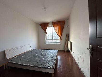 北京大观园芳林苑3室2厅126平高楼层/共18层